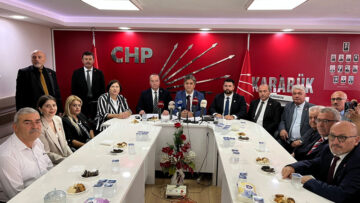 CHP KARABÜK İL VE İLÇE YÖNETİMLERİ KAMUOYUNA TANITILDI