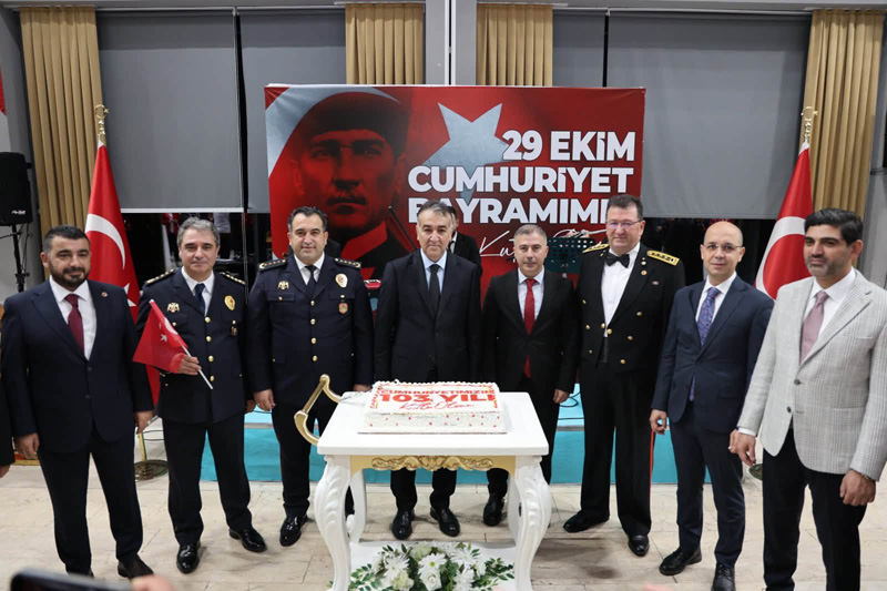 CUMHURİYETİN 103. YILINDA CUMHURİYET BAYRAMI KABUL TÖRENİ DÜZENLENDİ.